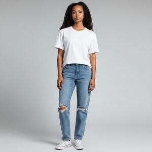 American Eagle Distressed Mom Jeans | Y2K High Rise Denim | Women’s 0